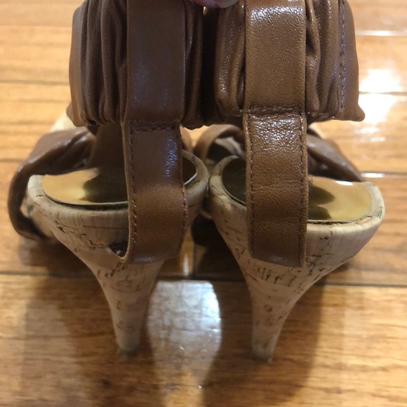 MICHAEL KORS cork platform brown leather heels - Picture 2 of 3